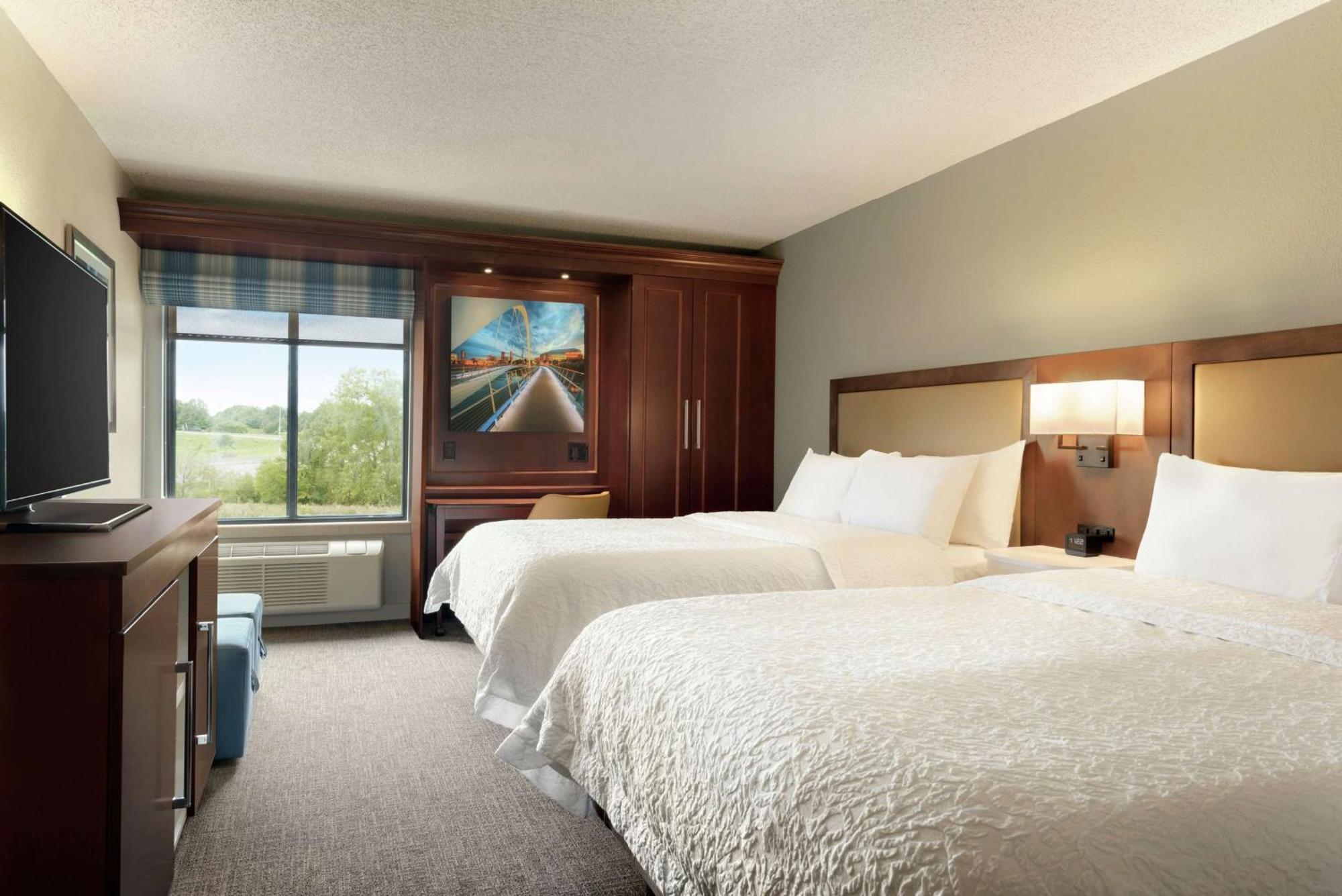 Hampton Inn West Des Moines Lake Drive Zewnętrze zdjęcie