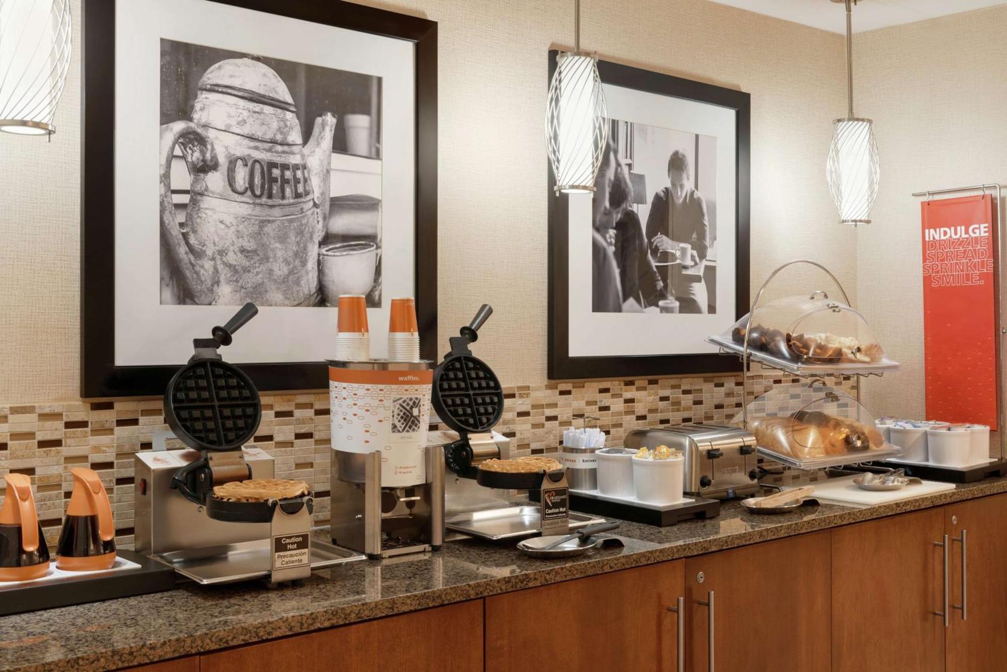 Hampton Inn West Des Moines Lake Drive Zewnętrze zdjęcie