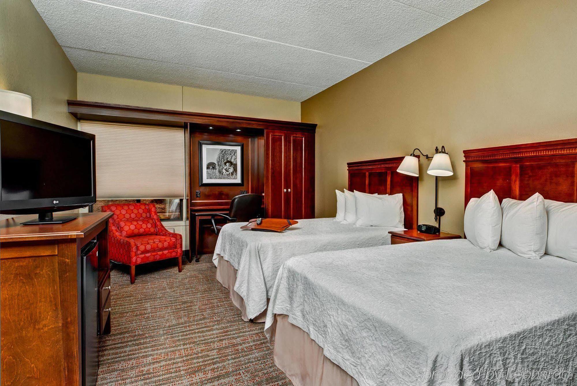 Hampton Inn West Des Moines Lake Drive Zewnętrze zdjęcie